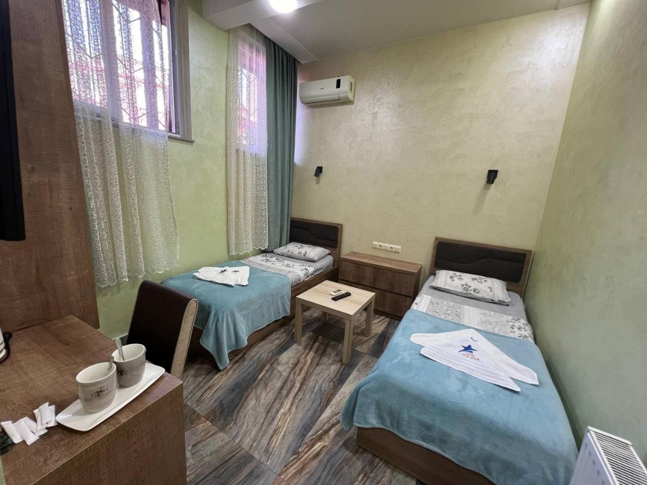 Hotel Old Star Батуми Екстериор снимка