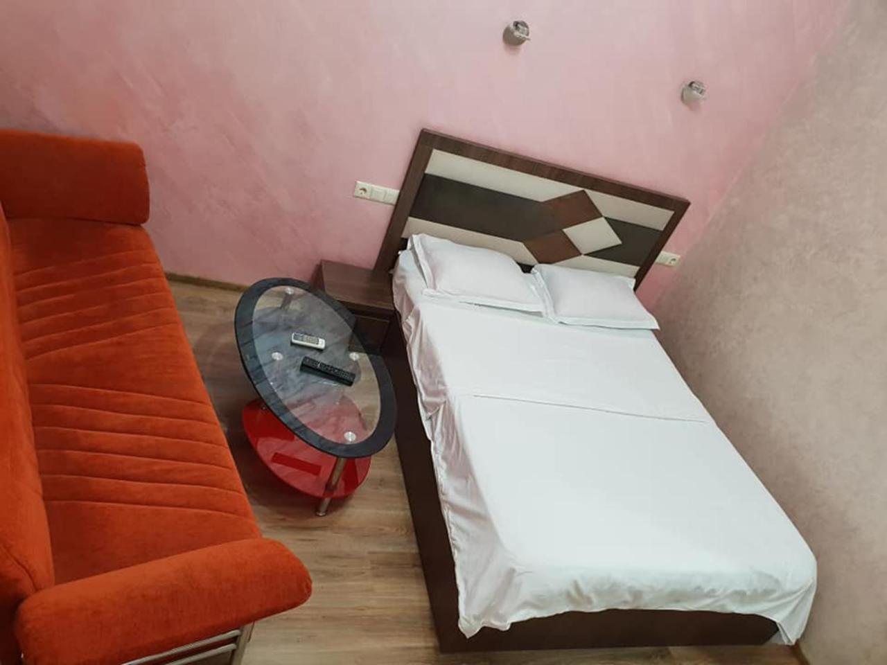 Hotel Old Star Батуми Екстериор снимка